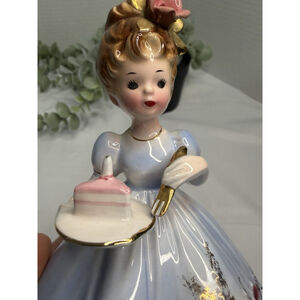 Vintage Josef Originals Shelly “ The birthday Party “Figurine Rare Cake Blue Dre